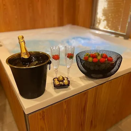 Big Berry Kolpa Metlika - Luxury Natura House * Gradac